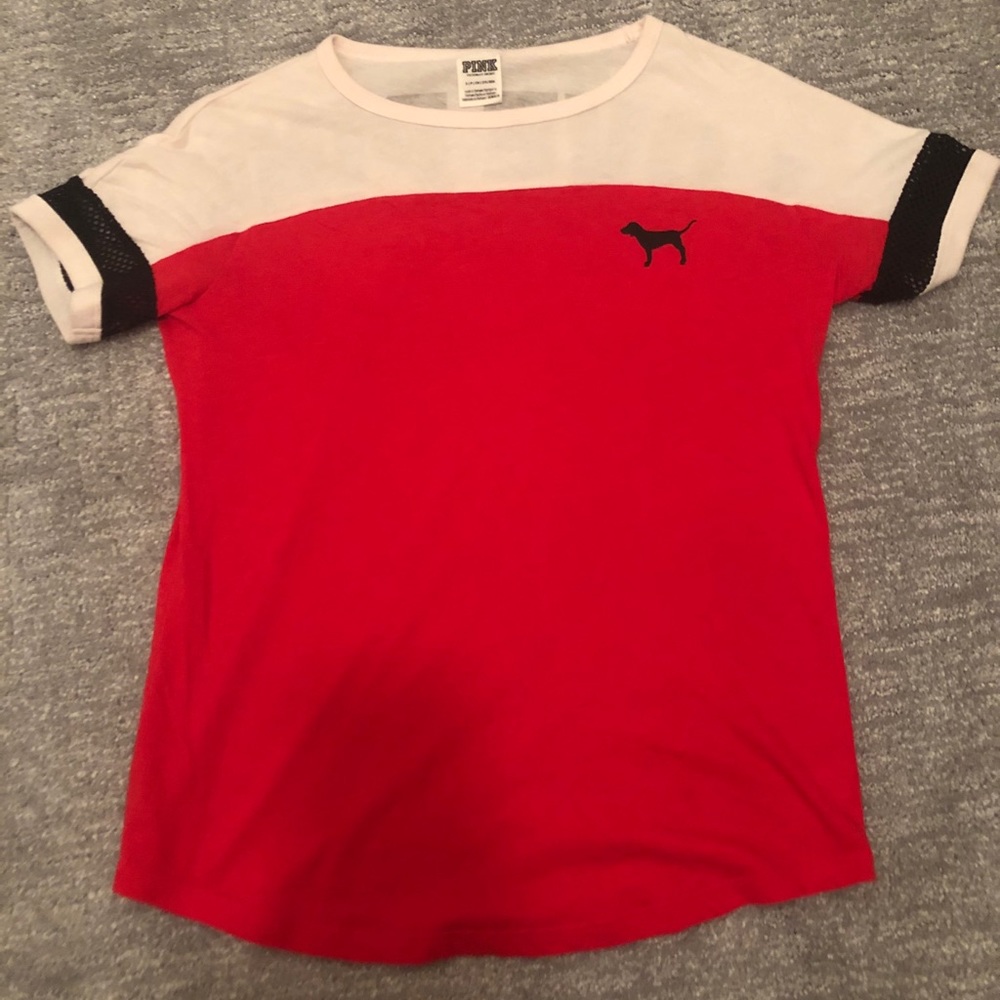 Pink t-shirt